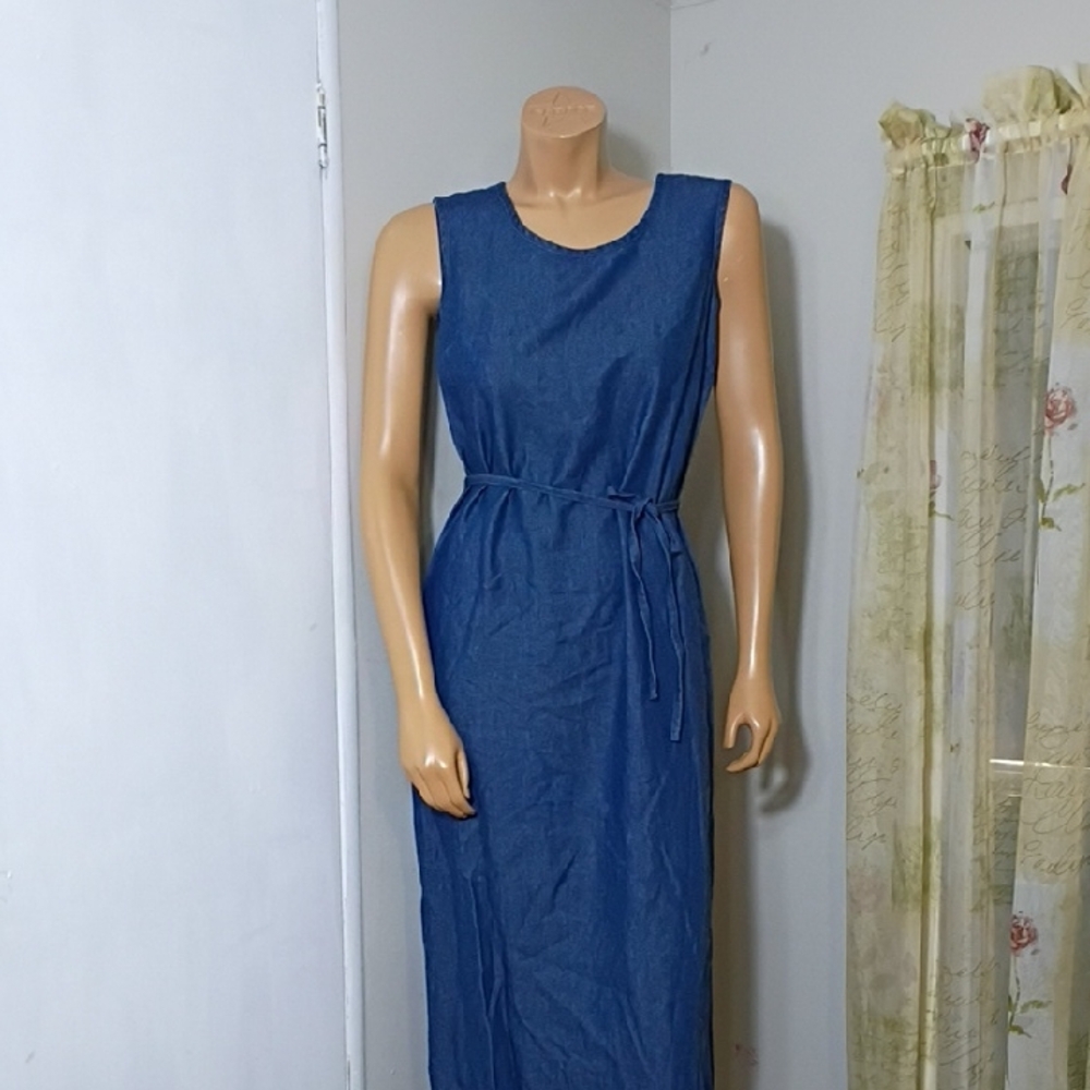 D & Co Chic Sleeveless Denim Maxi Dress Size 2‎